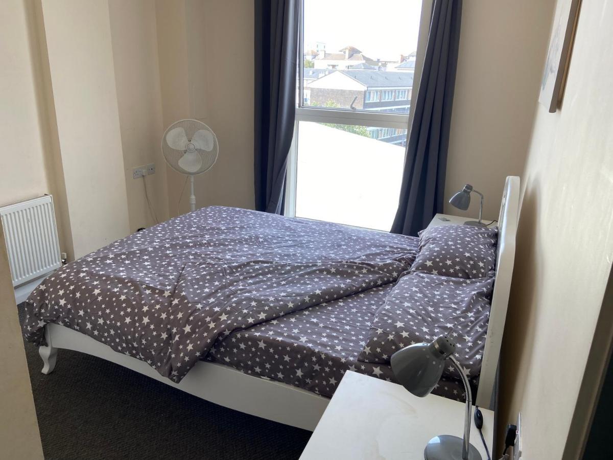 Lovely 2Br Apartment W/ City View Λονδίνο Εξωτερικό φωτογραφία